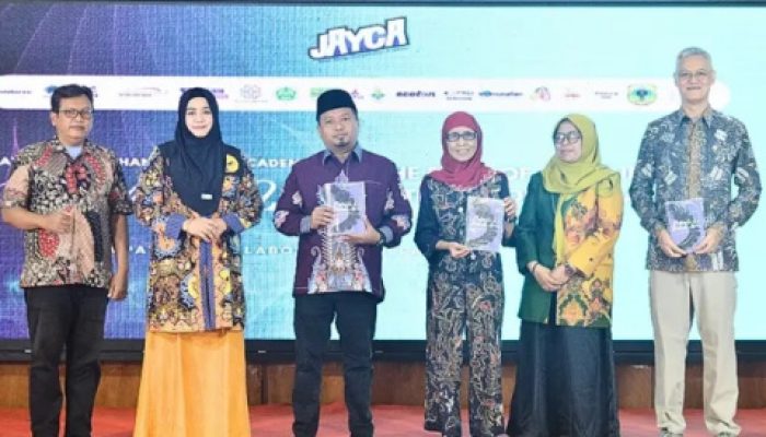 Wabup Bondowoso Tutup JAYCA 2026, 66 Peserta Raih Penghargaan Internasional Duke of Edinburgh