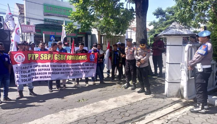 Polres Jombang Siaga Penuh May Day, Aparat Diterjunkan Antisipasi Aksi Buruh