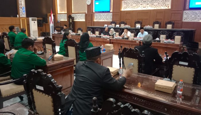Rapat RDP Komisi I DPRD Kota Probolinggo Bahas Nasib Perwali Bantuan Hukum Yang Masih Menunggu Harmonisasi