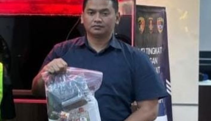 Polrestabes Surabaya Bongkar Pembuatan Tembakau Sintetis di Sidoarjo Satu Tersangka Diamankan