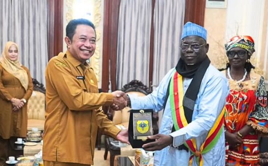 Bupati Bondowoso,